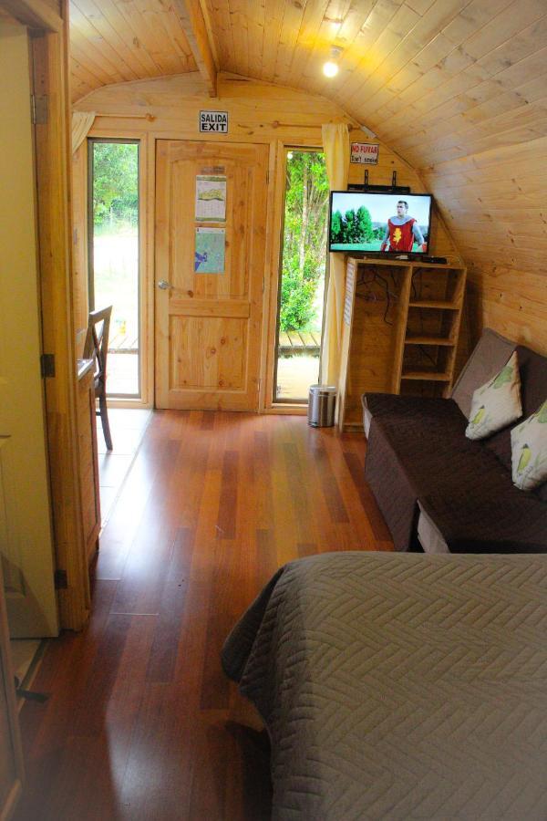 Eco Cabanas Wanderlust Puerto Puyuguapi Ngoại thất bức ảnh